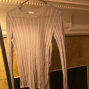 Gorgeous gray long sleeve - sheer and perfect for layers